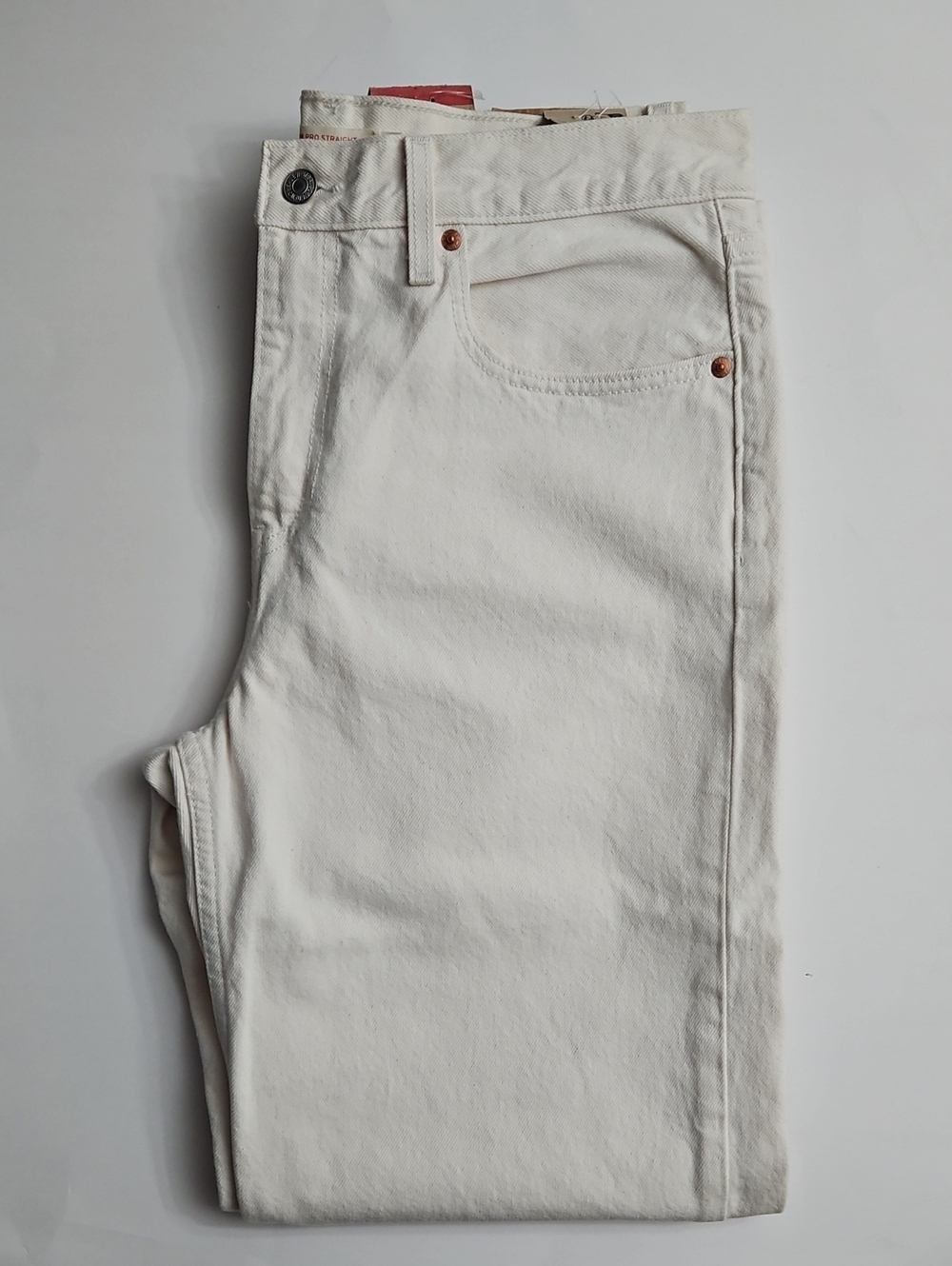 NWT Levi's Women's Slim Straight Jeans